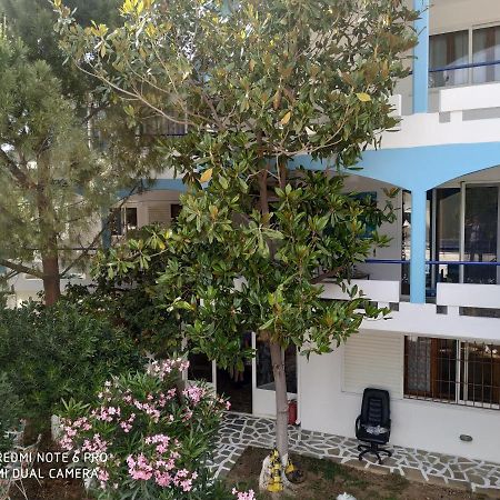 Muses Apartments Eretria  Ngoại thất bức ảnh