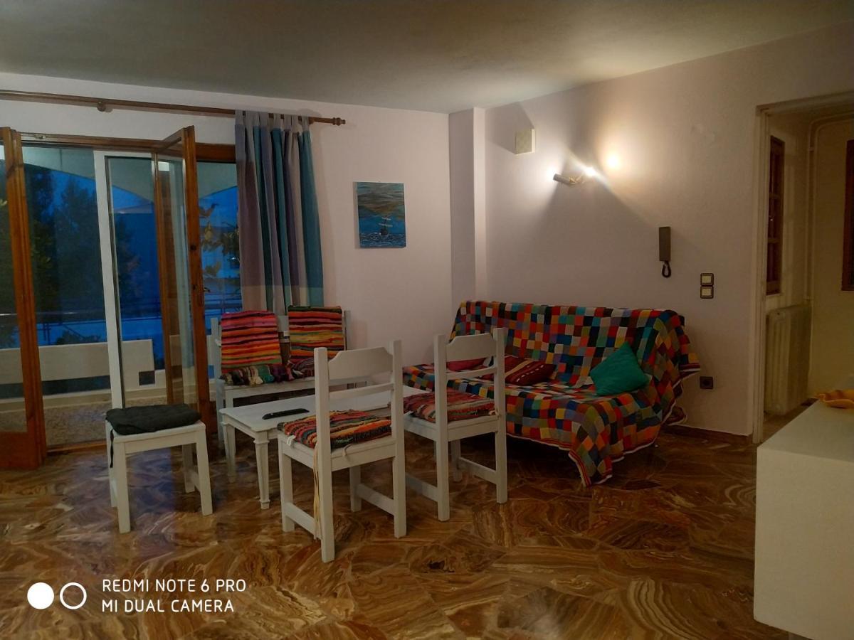 Muses Apartments Eretria  Ngoại thất bức ảnh