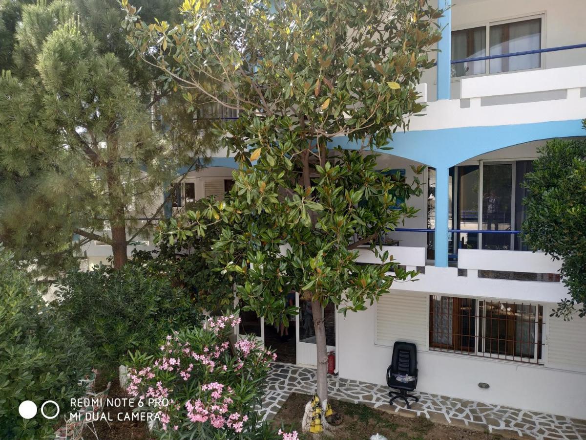 Muses Apartments Eretria  Ngoại thất bức ảnh